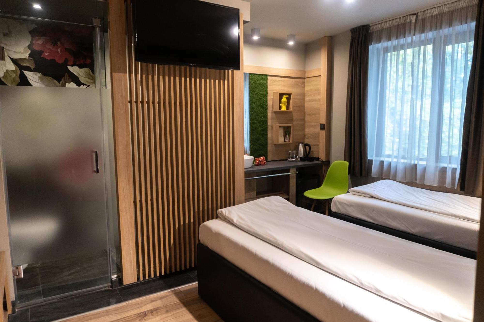 Hotel Allur Plovdiv Esterno foto