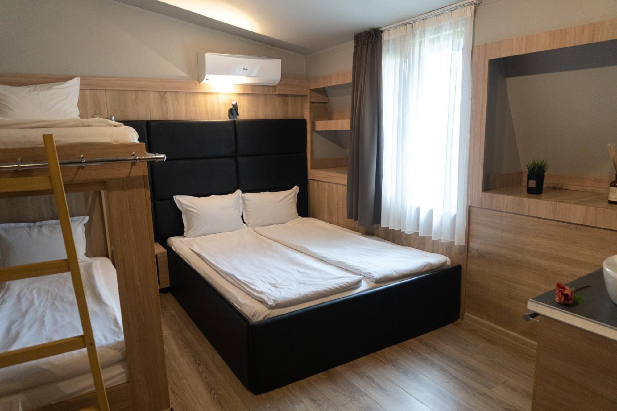 Hotel Allur Plovdiv Esterno foto